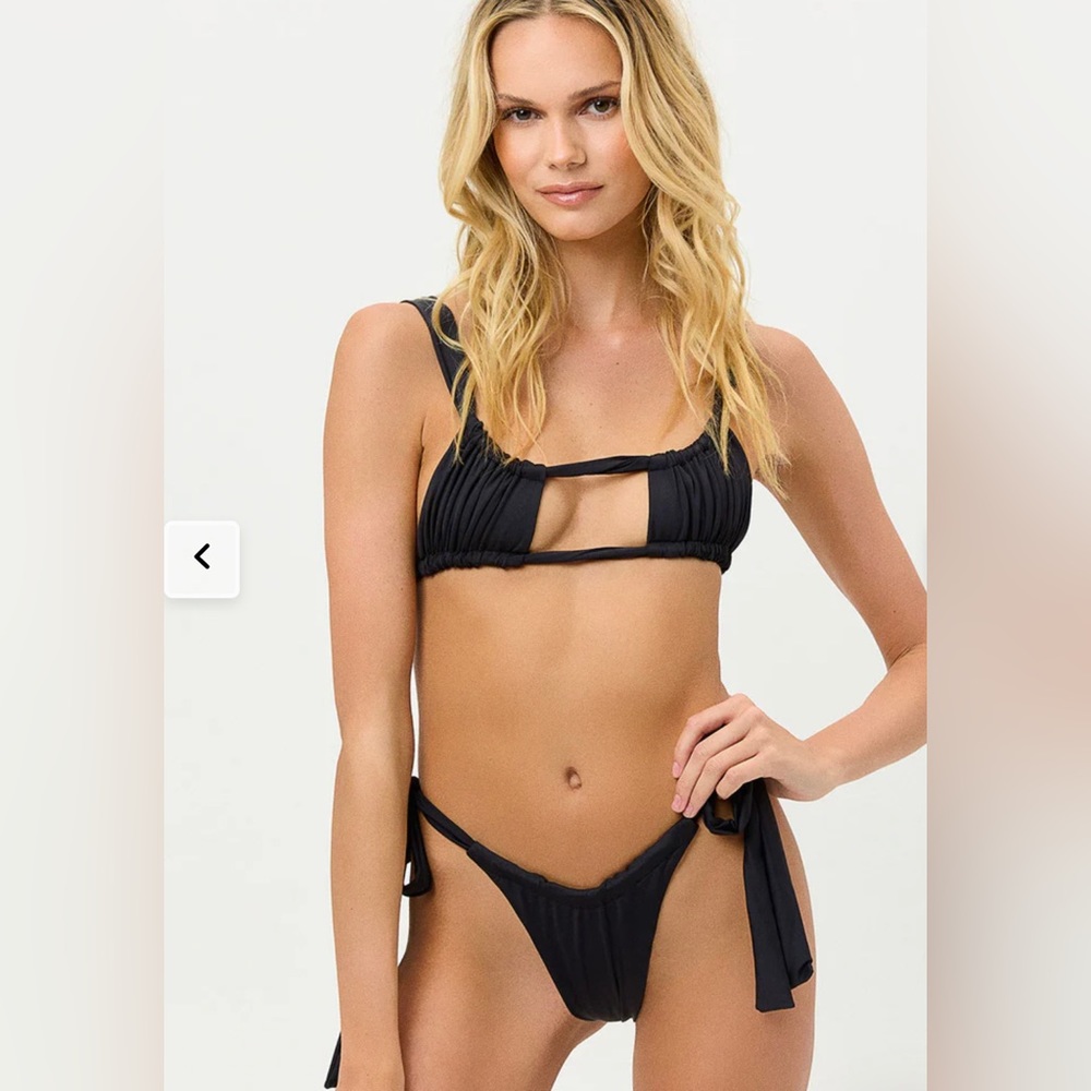 Willow Cheeky Bikini Bottom - Picture 2 of 6